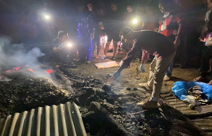 Satu unit rumah warga milik Ester Aves di Kampung Purang Mese, Desa Compang Ndejing, Kecamatan Borong, Kabupaten Manggarai Timur hangus.
