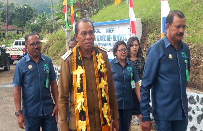 Bupati Ngada, Andreas Paru Resmikan Reservoar Perumda Ngada.