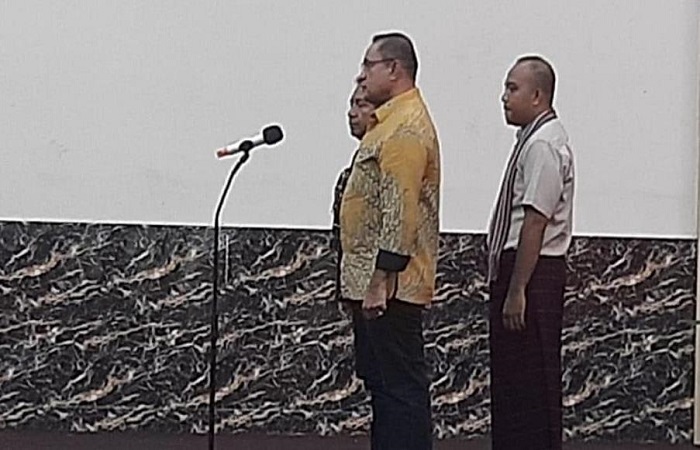 Penjbat Bupati Ende dan Kabupaten Kupang mengikuti gladi bersih di Aula El Tari Kantor Gubernur NTT, Jumat (5/4/2024).