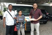 BRI Ende Serahkan Hadiah Grand Prize Undian Simpedes kepada Nasabah Pemenang