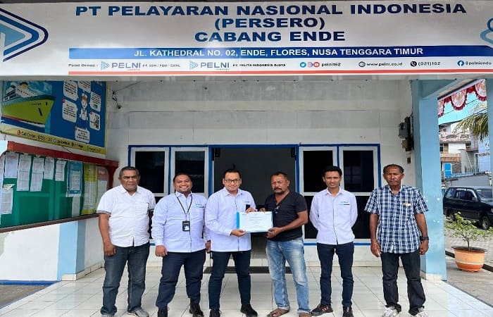 Staf PT Pelni Cabang Ende