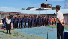 Apel Deklarasi Zero Handphone, Pungutan Liar, dan Narkoba di lapangan internal Rutan Bajawa, Senin (20/4/2026).