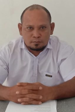 Menguji Nurani di Jengkalang: Antara Jeritan Perut dan Panggilan Menjaga Bumi