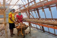 Konten Kaka Rindu Desa Adobala, Rutin Produksi Kopra Gunakan Pengering Energi Matahari