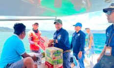 Pemkab Manggarai Barat bersama Stakeholder Terkait Salurkan Bantuan Sosial bagi Masyarakat Terdampak Gempa ke Pesisir Utara