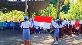 Suasana Apel Bendera HUT Kemerdekaan RI ke-81, Senin (17/8/2026) di RT 15 Kelurahan Sarotari Tengah, Kabupaten Flores Timur, Pulau Flores, NTT. Foto: Istimewa