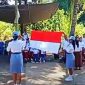 Suasana Apel Bendera HUT Kemerdekaan RI ke-81, Senin (17/8/2026) di RT 15 Kelurahan Sarotari Tengah, Kabupaten Flores Timur, Pulau Flores, NTT. Foto: Istimewa