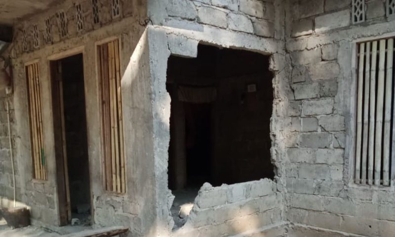Salah satu rumah warga di Kabupaten Ende, Pulau Flores, NTT yang rusak akibat gempa berkekuatan 7,7 magnitudo
