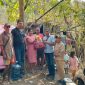 Kabag Tatapem Setdda Manggarai Distribusikan bantuan bagi korban Gempa Flores.